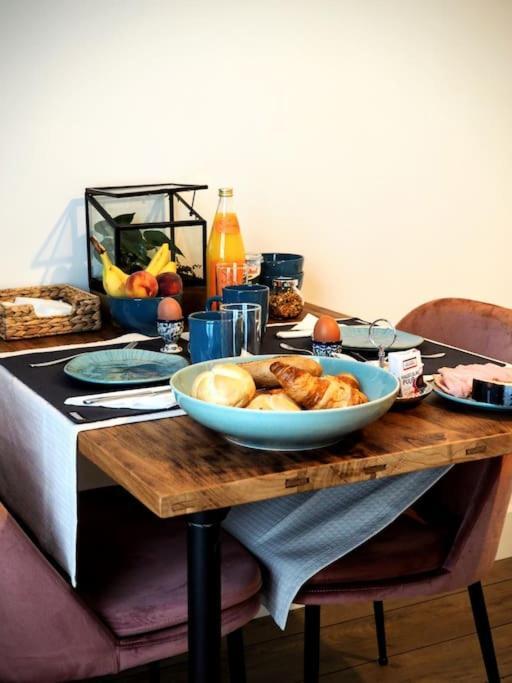 Volledig Gerenoveerde Luxe Gastsuite Met Ontbijt Βλισίνγκεν Εξωτερικό φωτογραφία